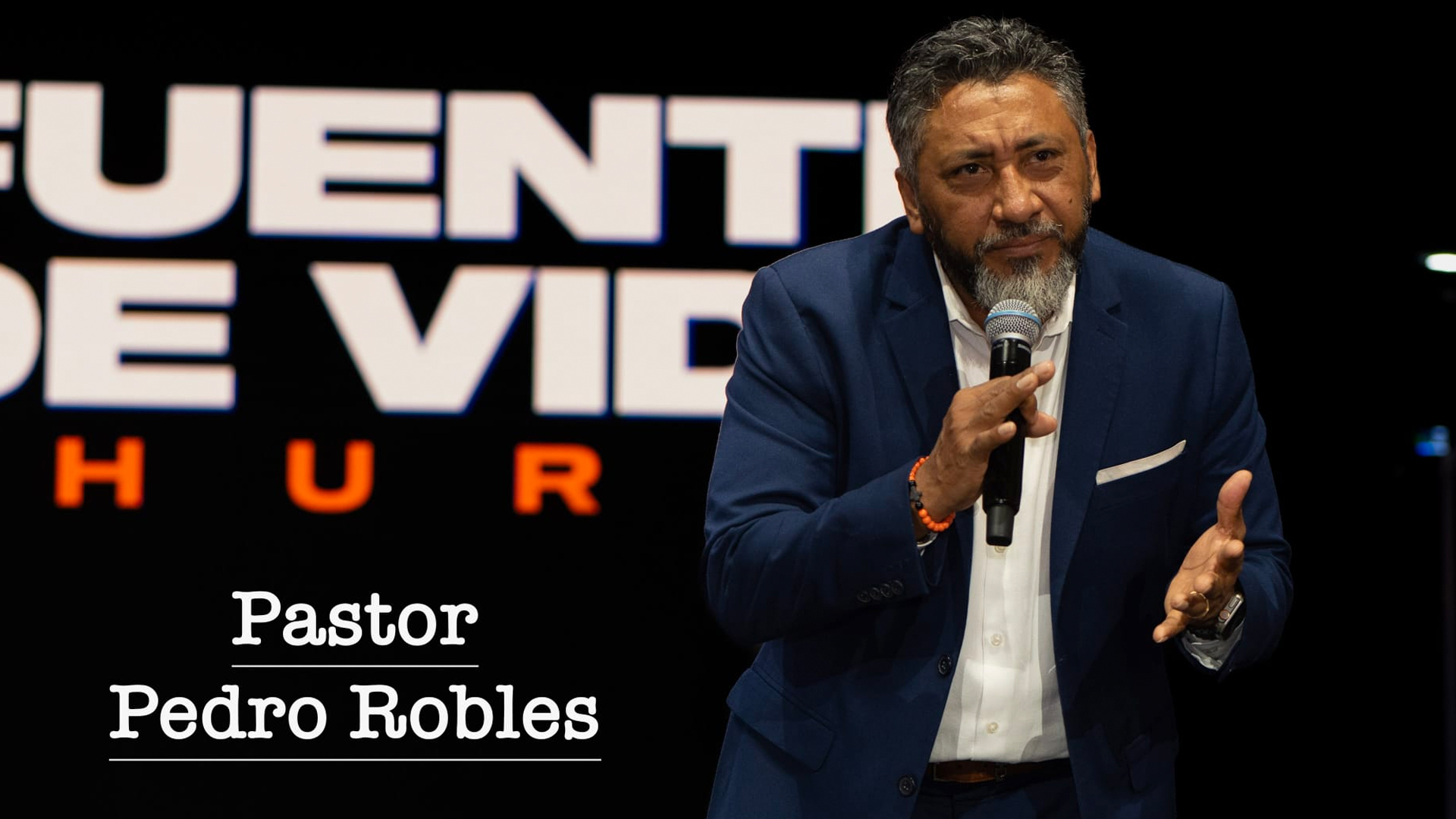 Lee más sobre el artículo Pastor Pedro Robles