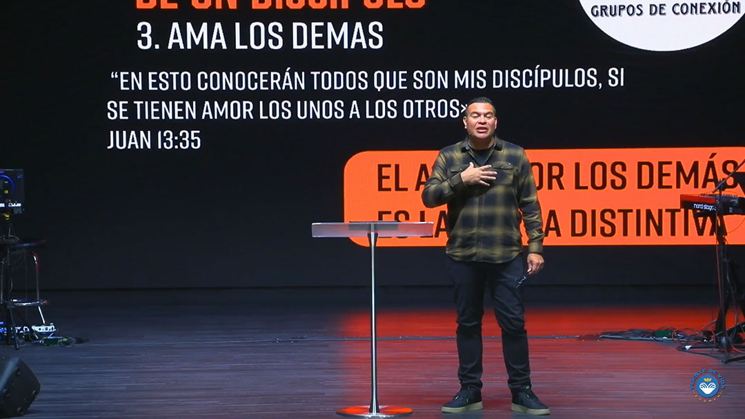 Lee más sobre el artículo Ama a los demás